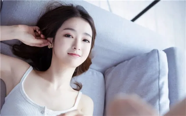 轻松化解矛盾：哄女朋友开心的秘诀与技巧