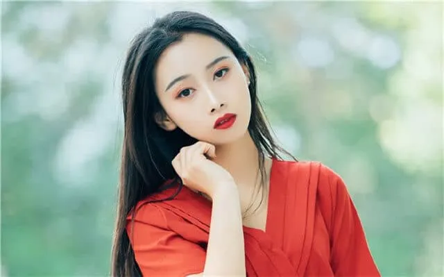 轻松化解矛盾：哄女朋友开心的秘诀与技巧