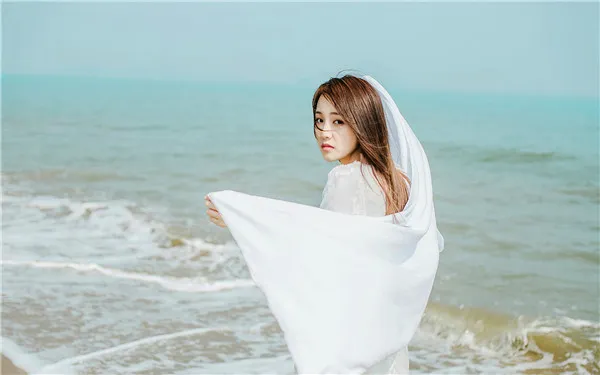 99句情话打动女人心：解锁她的心动密码