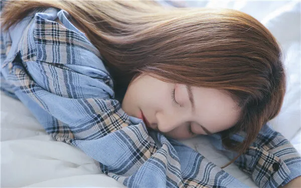 轻松化解矛盾：哄女朋友开心的秘诀与技巧