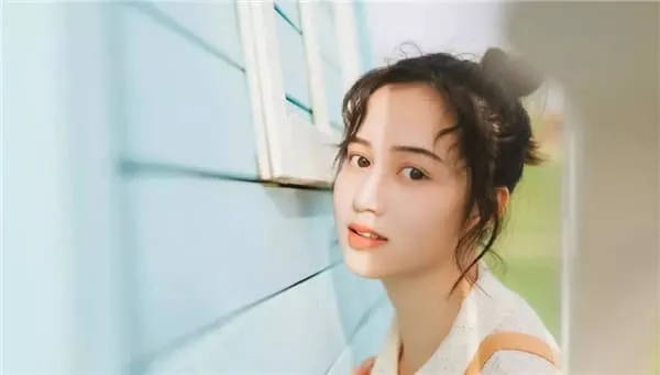 高情商表白指南：告别尴尬，勇敢说爱！