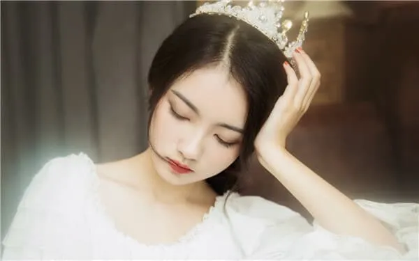 微信搭讪女生：开场白高手秘籍，轻松打开话匣子！