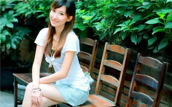 微信搭讪女生：开场白高手秘籍，轻松打开话匣子！