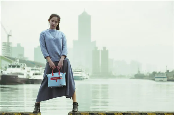 微信搭讪女生：开场白高手秘籍，轻松打开话匣子！