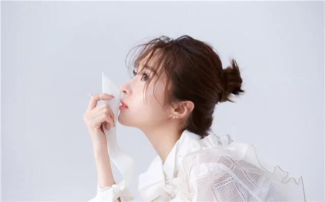 轻松化解矛盾：哄女朋友开心的秘诀与技巧