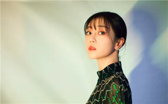 异地恋男生如何构建信任与亲密感？情感大师来支招！