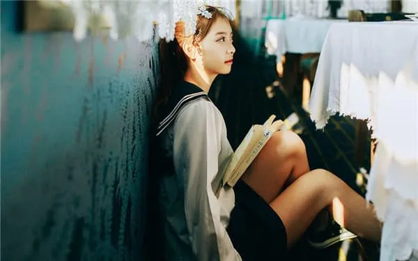 轻松化解矛盾：哄女朋友开心的秘诀与技巧