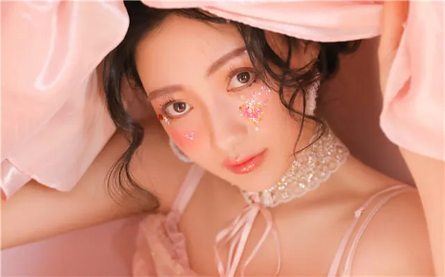 揭秘女生对你有好感的10个暗示，你读懂了吗？