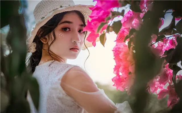 清晨幽默开场白：让聊天如晨光般温暖流畅