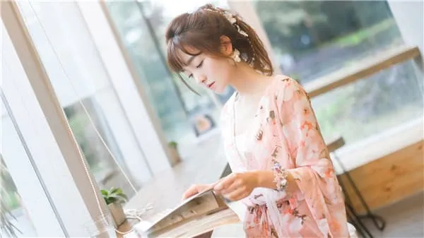 99句情话打动女人心：解锁她的心动密码