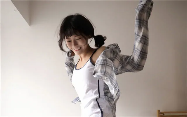 高情商回应女生说‘你不关心我’：化解尴尬，升温感情的秘籍