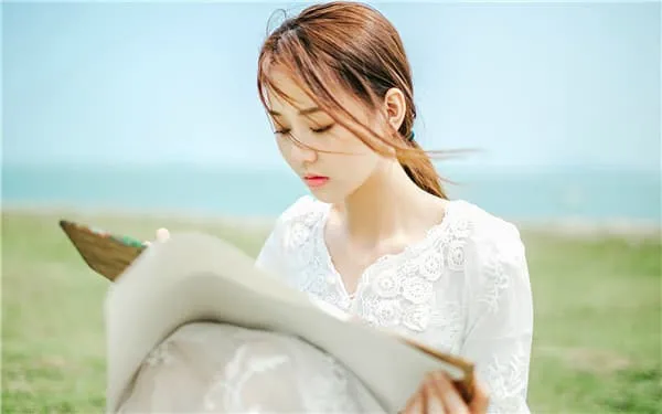 掌握让女孩子开心的艺术：深入了解与用心陪伴